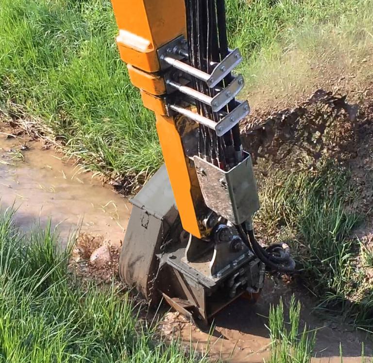 DITCH_CLEANER_03