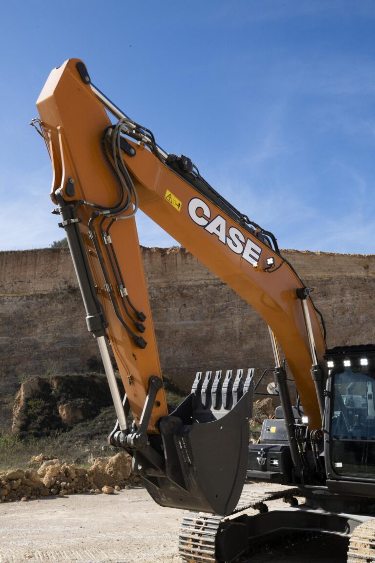 alquiler_excavadora_CX210E-S_3_case_simorra